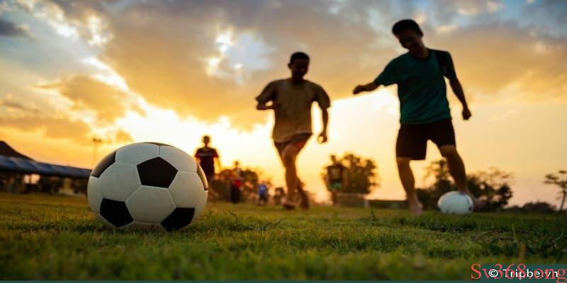 Giấc mơ thấy đá bóng ghi bàn